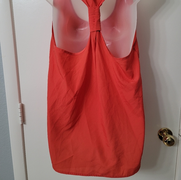 The Arte by ZENANA High-Low Sleveless Top! - Picture 4 of 5